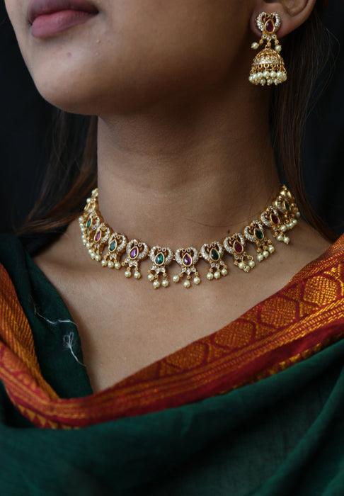 Antique pearl short necklace with earrings SS12003
