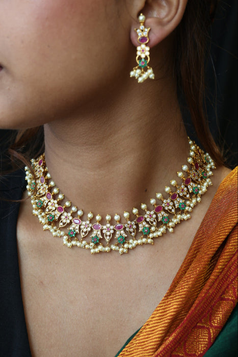 Antique short necklace with earrings SS12010