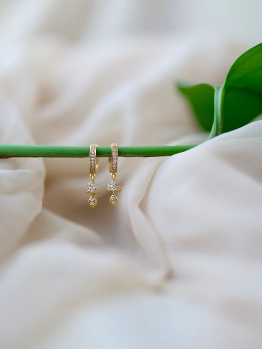 Heritage gold plated white stone hoop earrings HD300