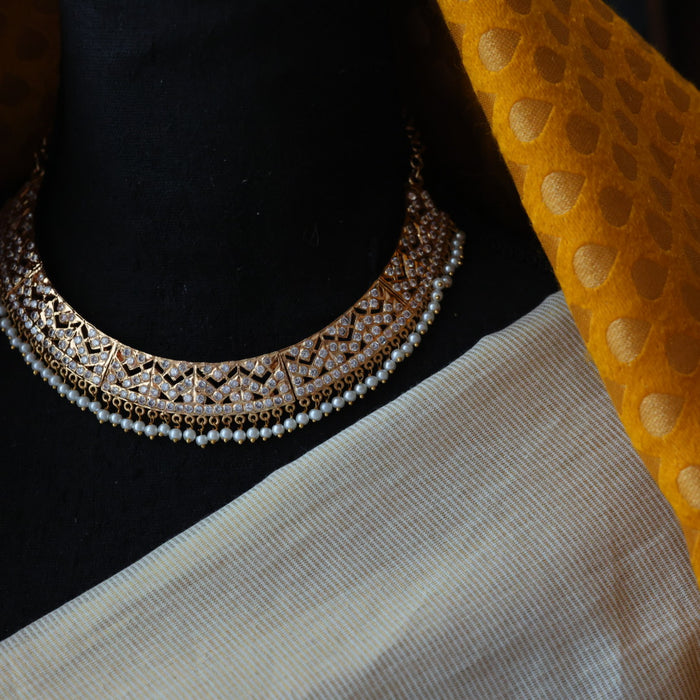 Heritage gold plated pearl short necklace H329