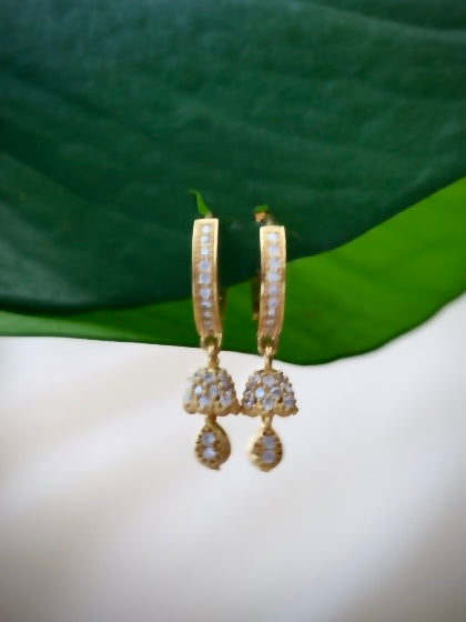Heritage gold plated white stone hoop earrings HD300