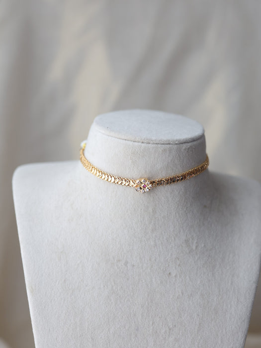 Heritage gold plated white stone coker necklace H751