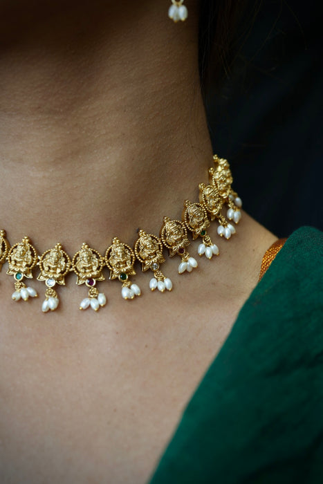 Antique pearl short necklace and earrings TTS4370