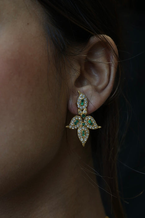 Antique white and green stone mango necklace with earrings SS12253