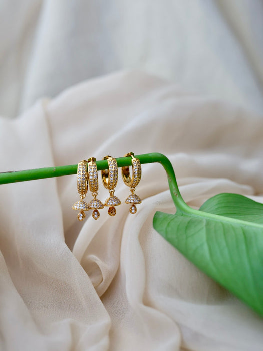 Antique white stone drop earrings AD221