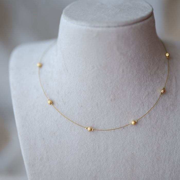 Heritage gold plated invisible short necklace IN973