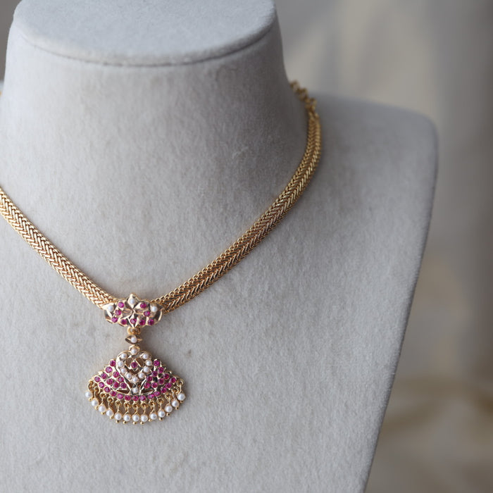 Heritage gold plated short necklace H043