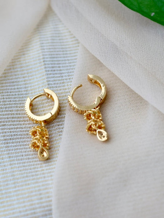 Heritage gold plated white stone hoop earrings HD899
