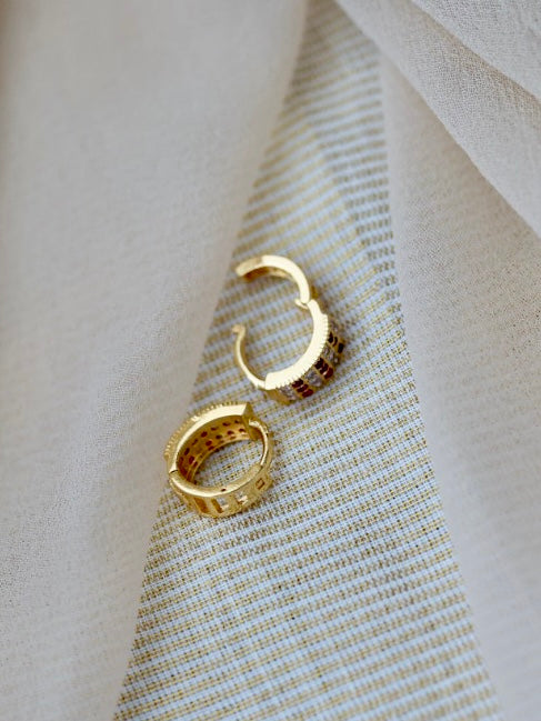Antique gold white stone drop earrings AD0019