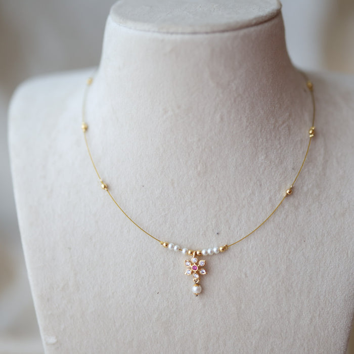 Heritage gold plated invisible short necklace IN245