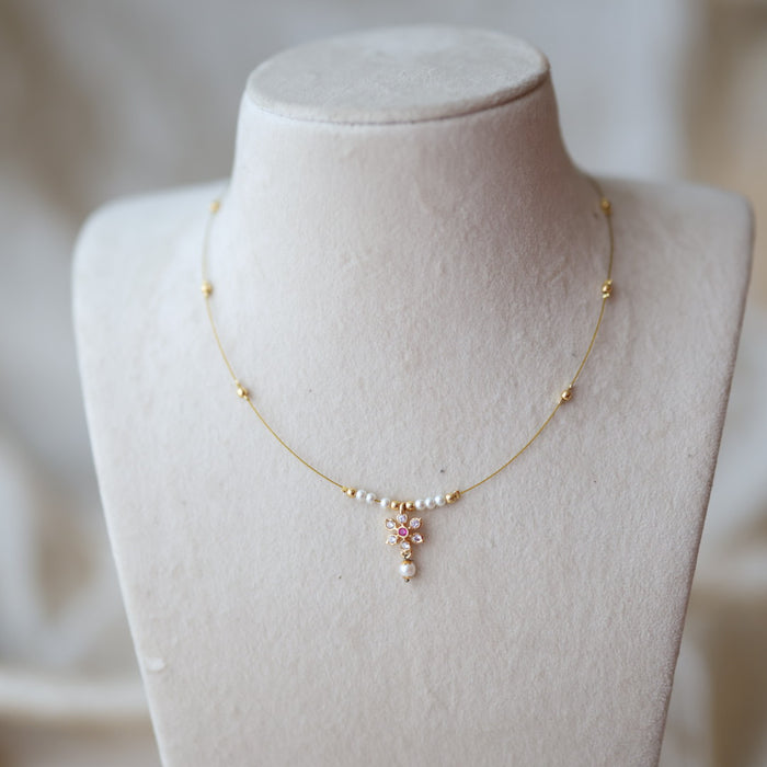 Heritage gold plated invisible short necklace IN245