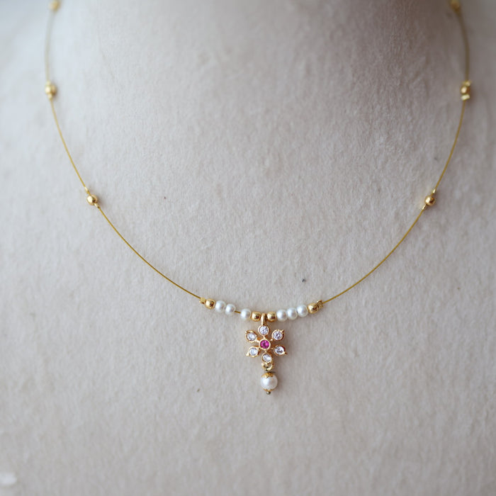Heritage gold plated invisible short necklace IN245