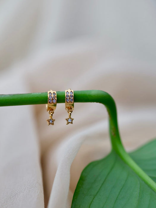 Heritage gold plated white stone hoop earrings HD179