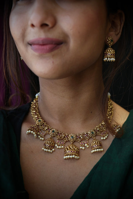 Antique short necklace with earrings SS11034