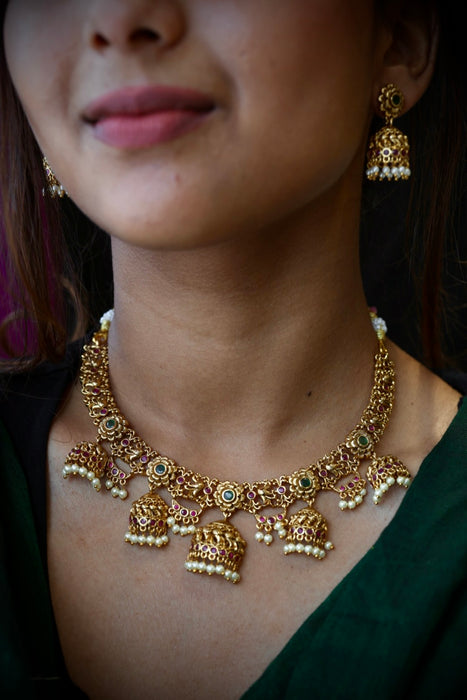 Antique short necklace with earrings SS11034