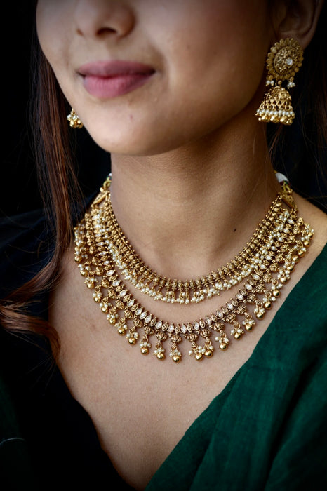 Antique white stone layer short necklace with earrings SS113451