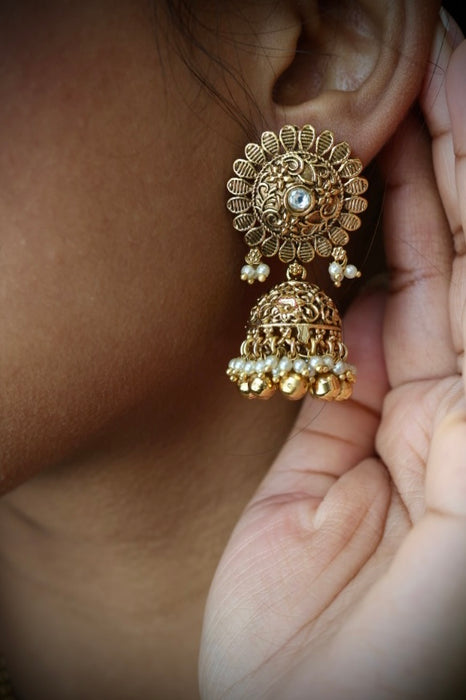 Antique white stone layer short necklace with earrings SS113451