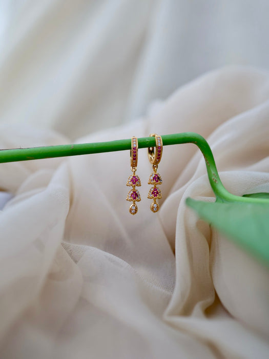 Heritage gold plated ruby white stone hoop earrings HD5182