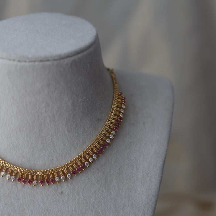 Heritage gold plated ruby white stone mango short necklace H453