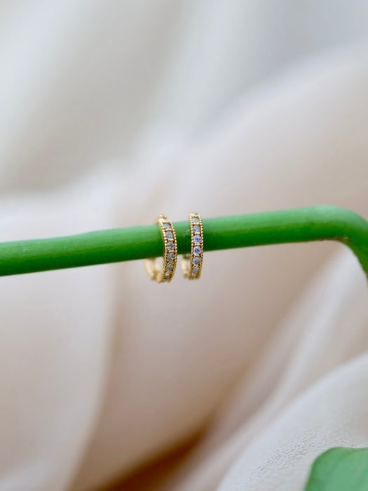 Heritage gold plated white stone hoop earrings HD54