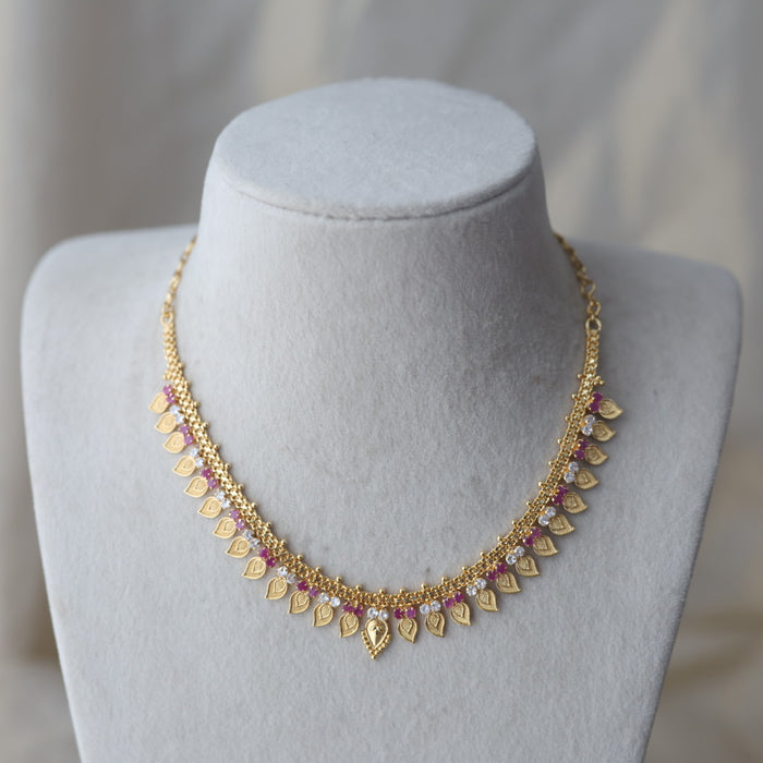 Heritage gold plated ruby white stone mango short necklace H7532
