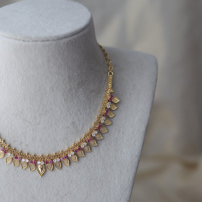 Heritage gold plated ruby white stone mango short necklace H7532