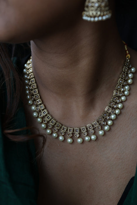 Trendy white pearls necklace with earrings and tikka TW310