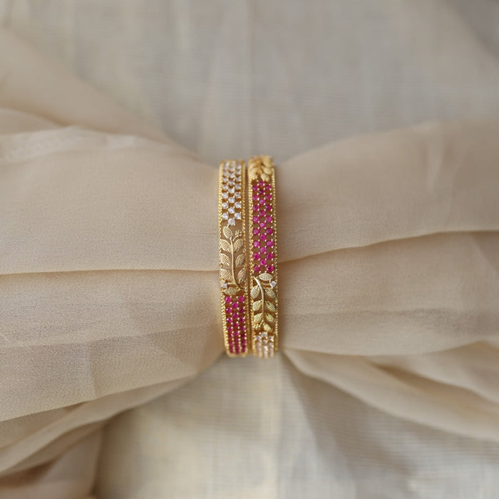 Heritage gold plated ruby white stone bangle (1 set  of 2 bangles) HB233
