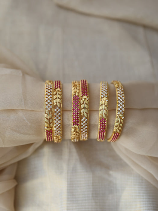 Heritage gold plated ruby white stone bangle (1 set  of 2 bangles) HB233