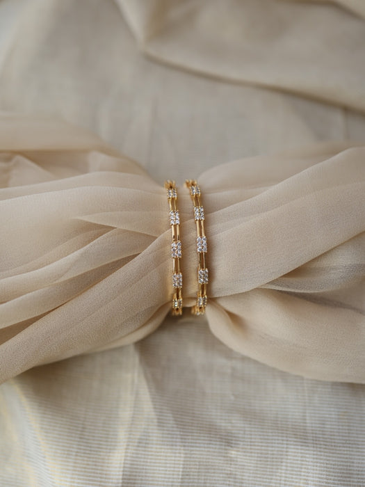 Heritage gold plated white stone bangle (1 set  of 2 bangles) HB231