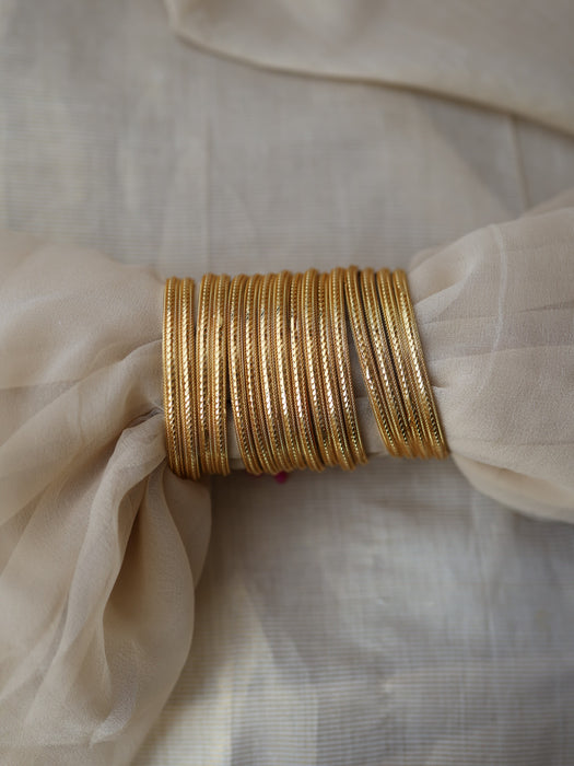 Heritage gold plated gold bangle (1 set  of 4 bangles) HB227
