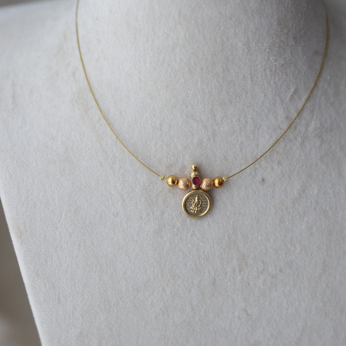 Antique coin design invisible short necklace IN4121