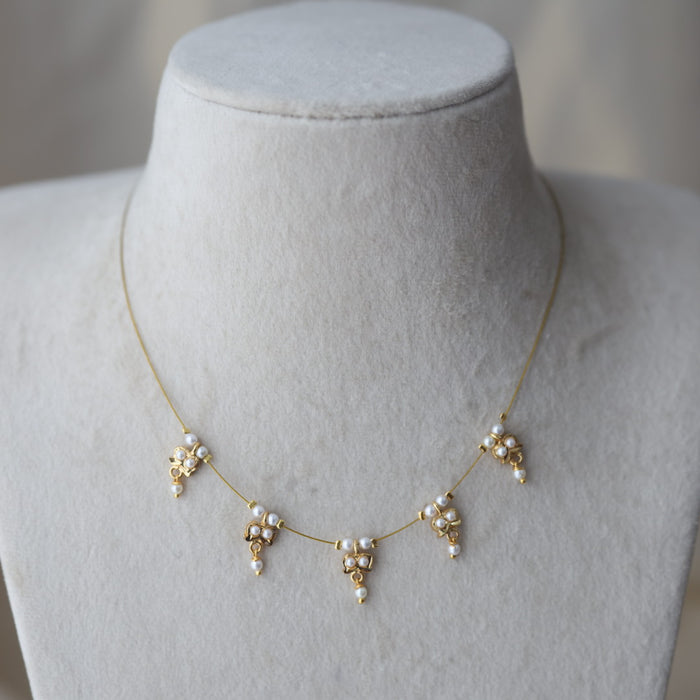 Heritage gold plated pearl invisible short necklace IN902