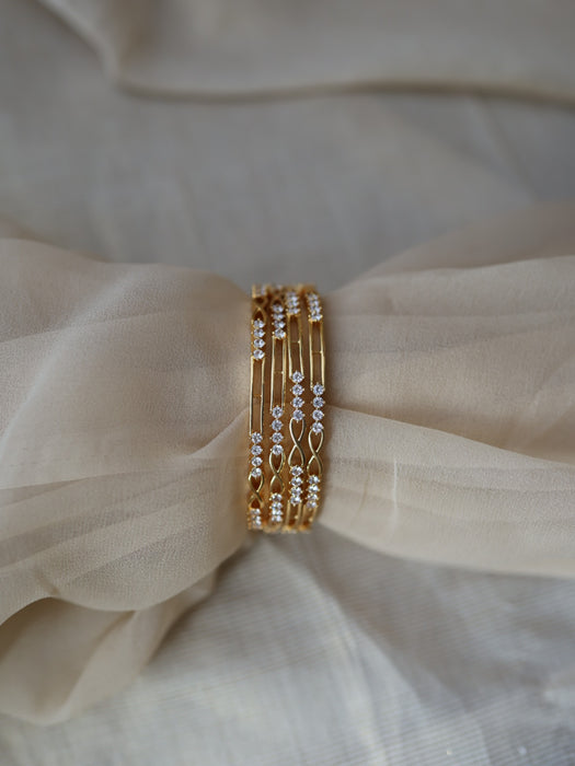 Heritage gold plated white stone bangle (1 set  of 4 bangles) HB221