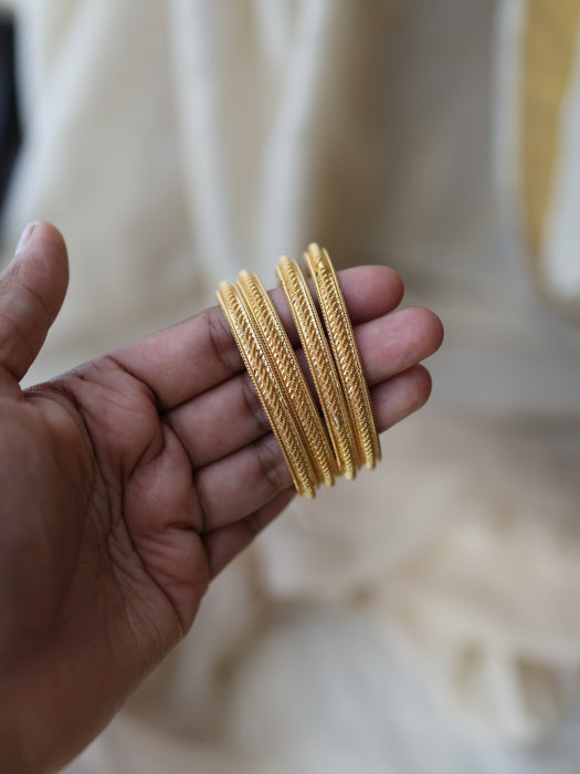 Heritage gold plated gold bangle (1 set  of 2 bangles) HB220
