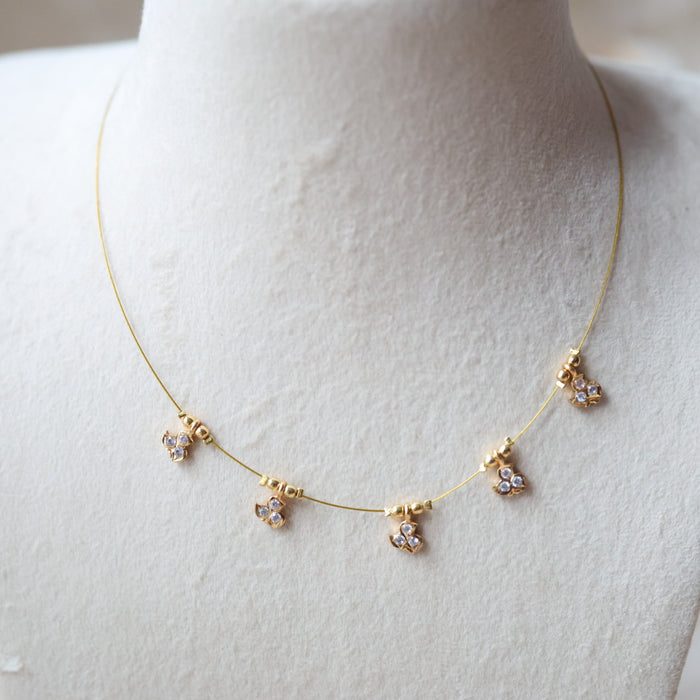 Antique invisible short necklace IN4556