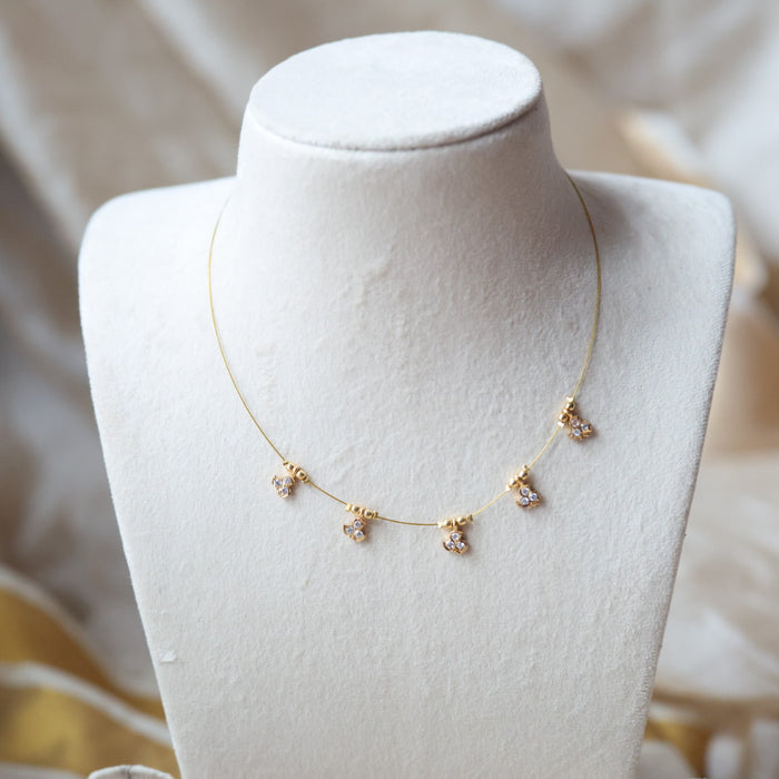 Antique invisible short necklace IN4556