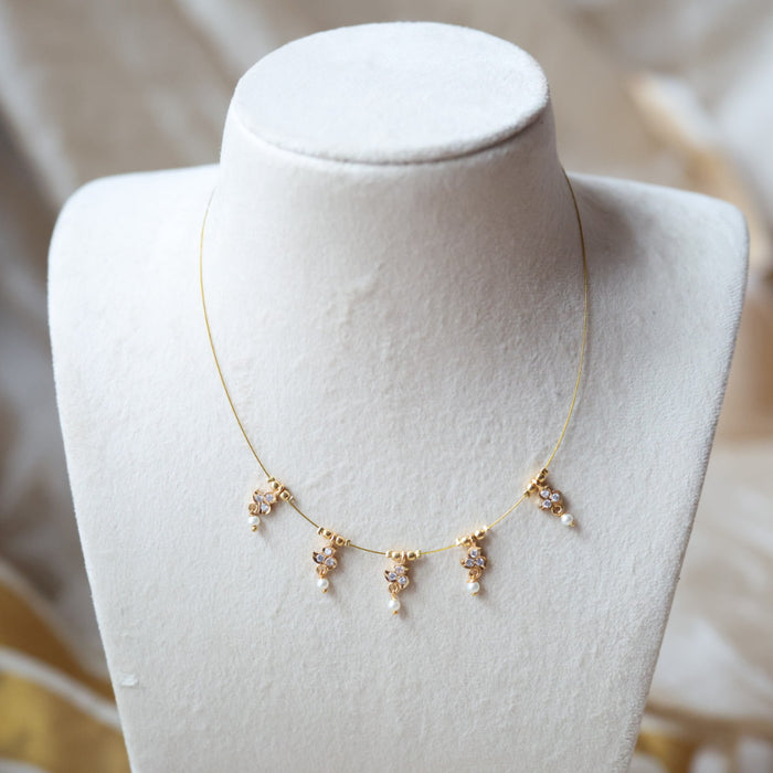 Heritage invisible short necklace IN4557