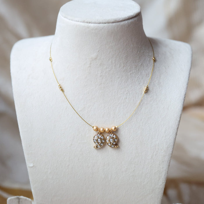 Antique invisible short necklace IN4558