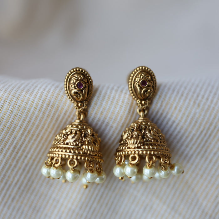 Trendy pearl drop earrings  TJ47