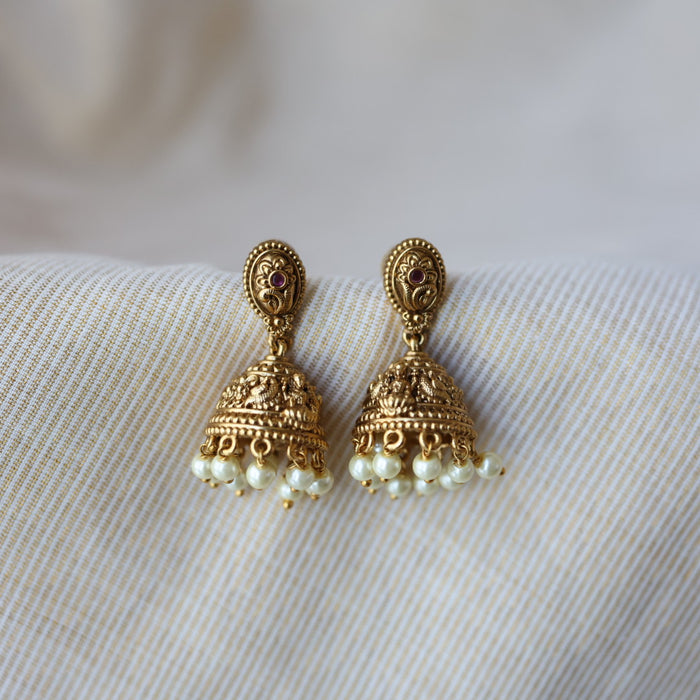 Trendy pearl drop earrings  TJ47