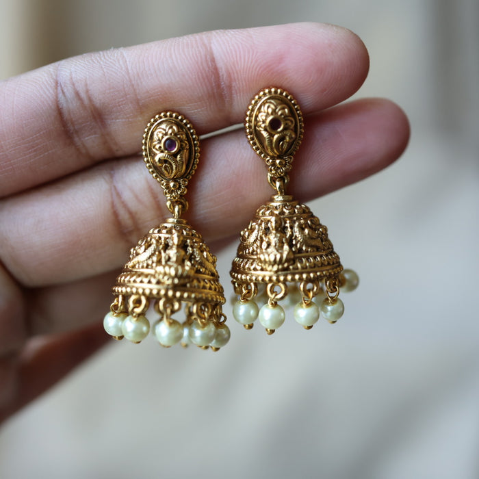 Trendy pearl drop earrings  TJ47