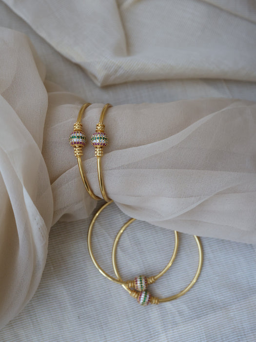 Heritage gold plated simple multi stone bangle (1 set  of 2 bangles) HB211