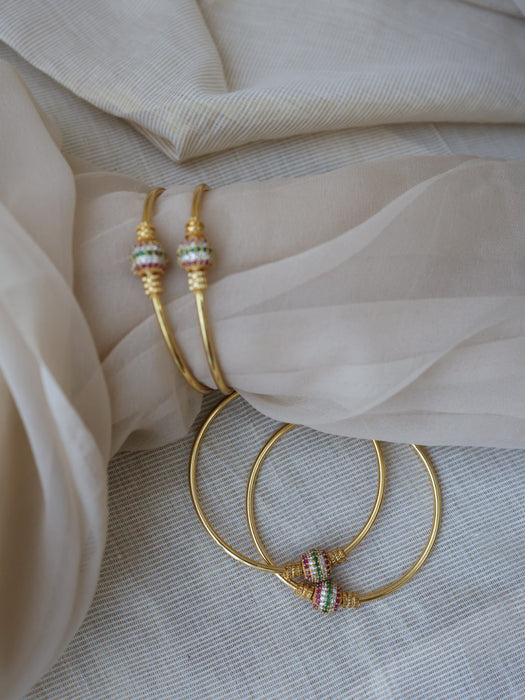 Heritage gold plated simple multi stone bangle (1 set  of 2 bangles) HB211