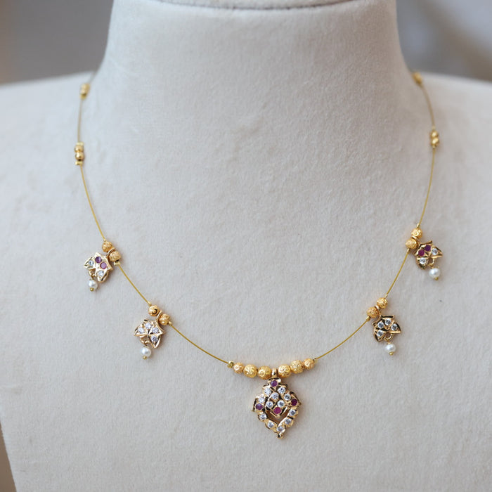 Heritage invisible short necklace IN4560