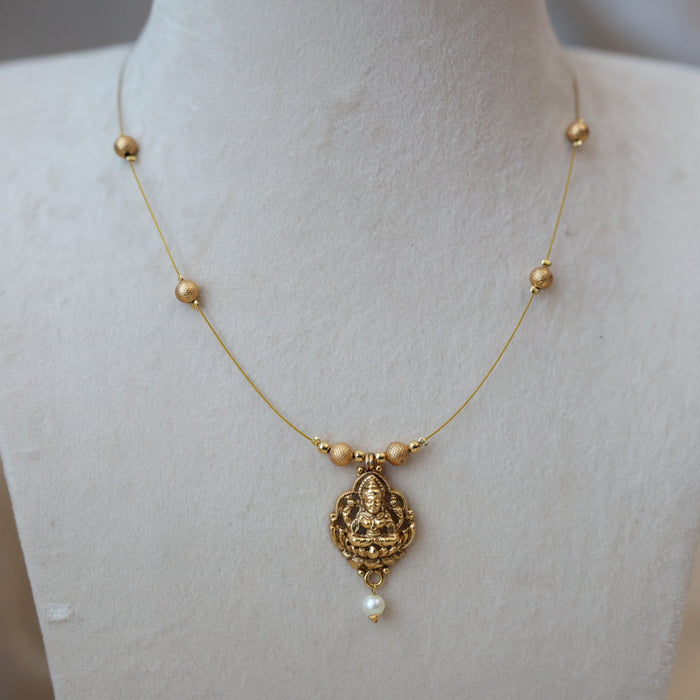 Antique invisible short necklace IN4561