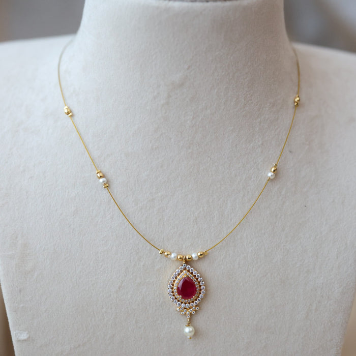 Heritage invisible short necklace IN4590