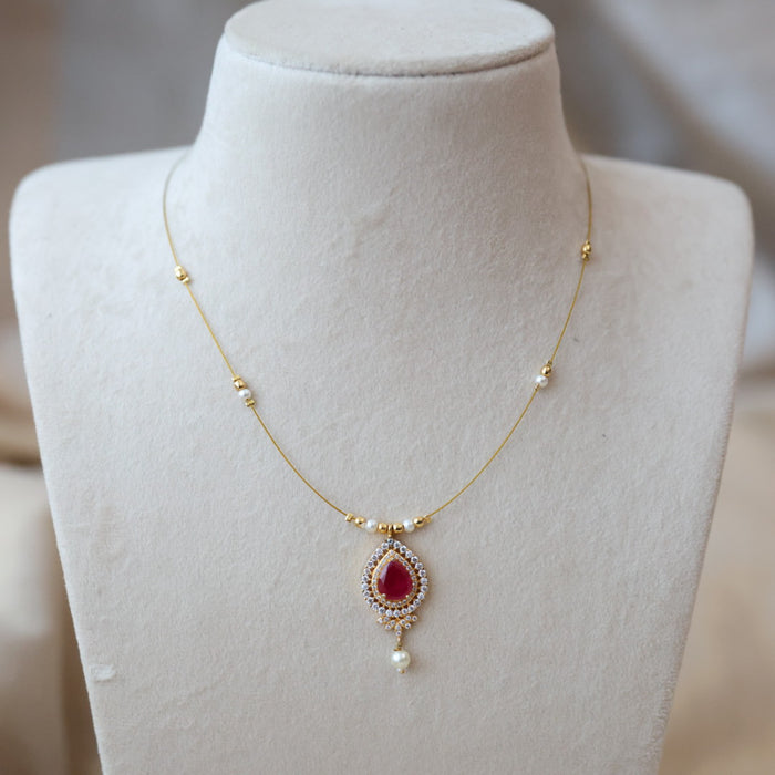 Heritage invisible short necklace IN4590