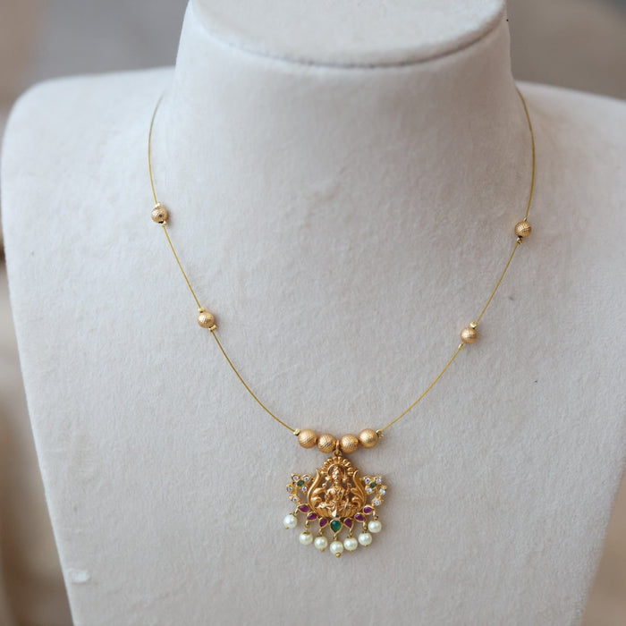 Antique invisible short necklace IN4564