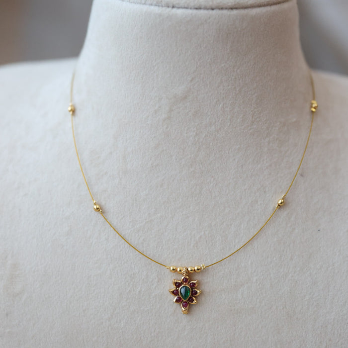 Antique invisible short necklace IN4565